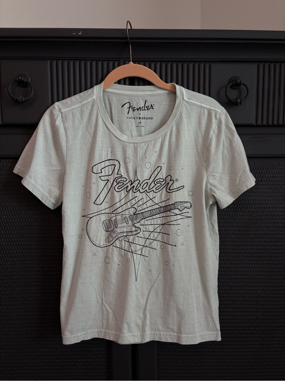 Fender Graphic Tee Lucky Brand- mint color